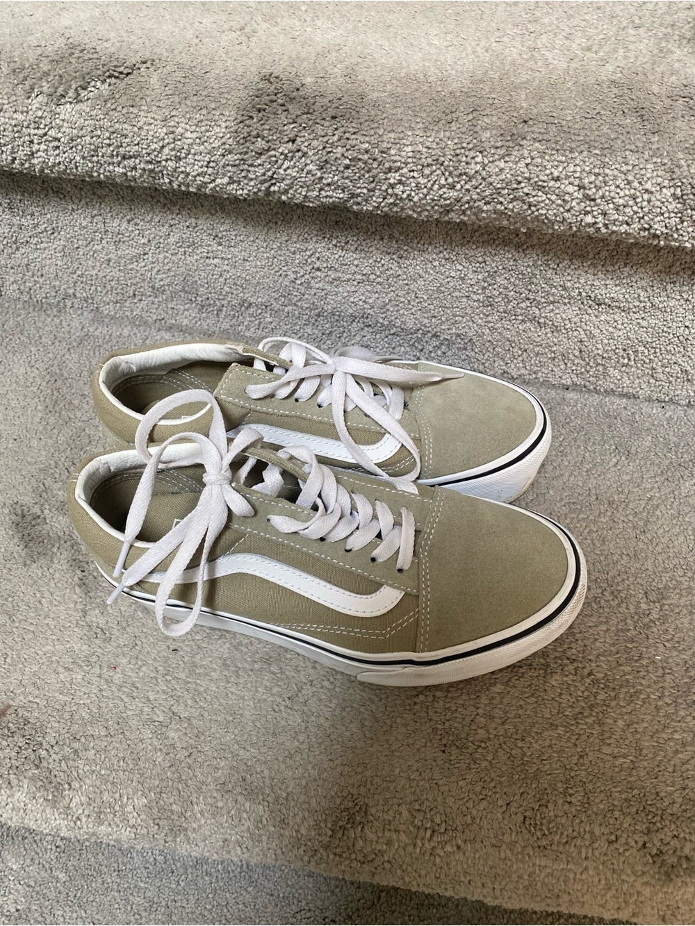 Vans Classic Low-Top Sneakers in Light Olive with White Stripe